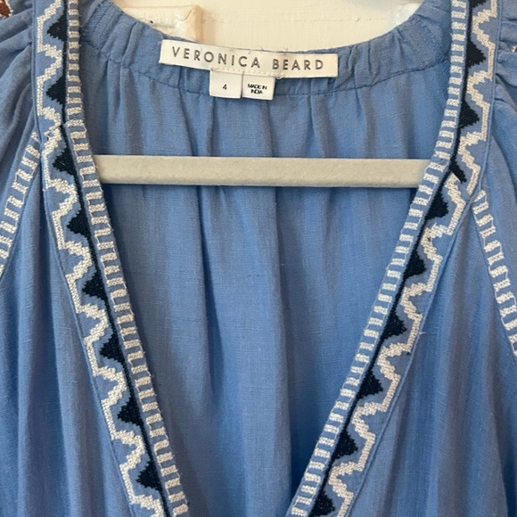 Veronica Beard Size 4 Freyja
Blue Linen & Cotton Embroidered Button Detail Dress - Picture 5 of 6